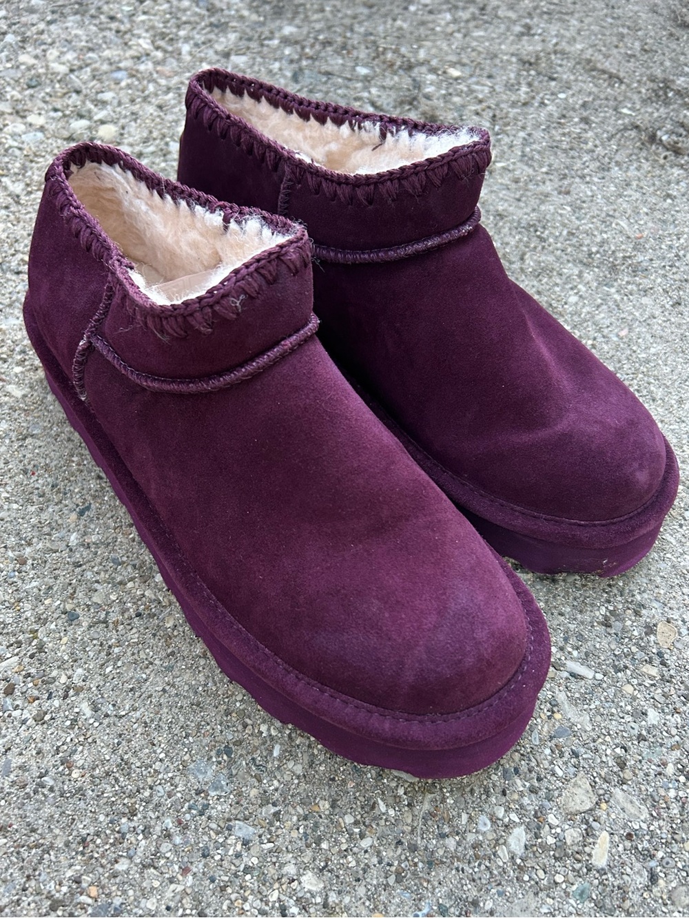 Bearpaw Suede Wool Blend Lined Women's Ankle Winter Boots Deep Plum Size 10.5